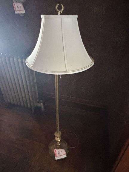 Floor lamp