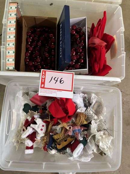 Christmas decor and 2 - totes