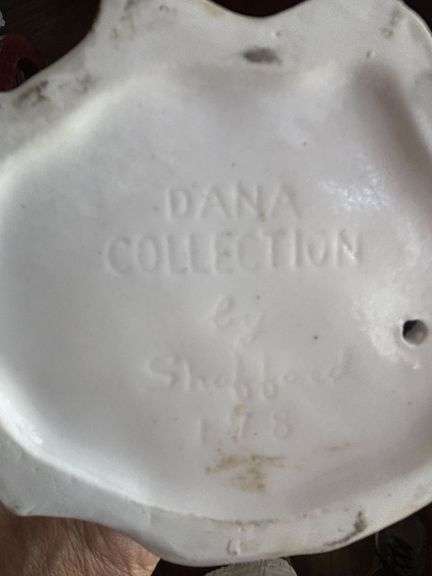 Dana collection Bird