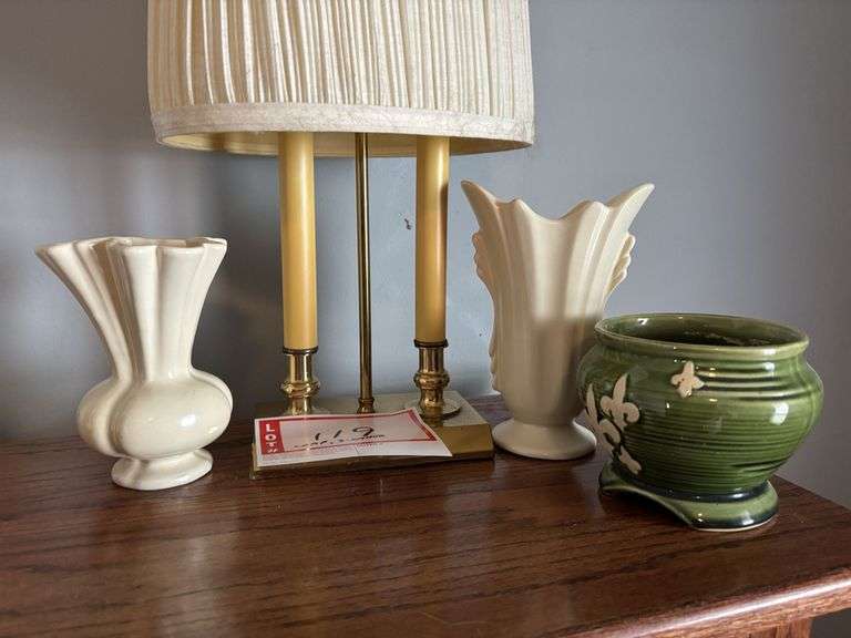 Lamp and 3 - ceramic vases