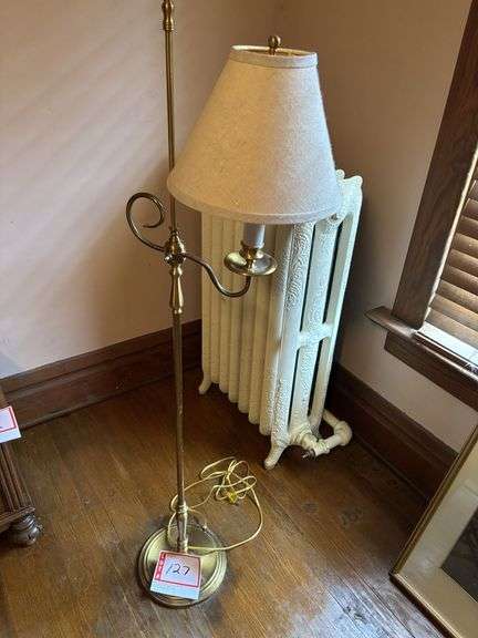 Floor lamp