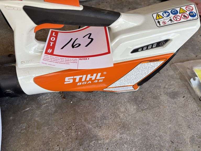 Stihl blower With battery and charger
