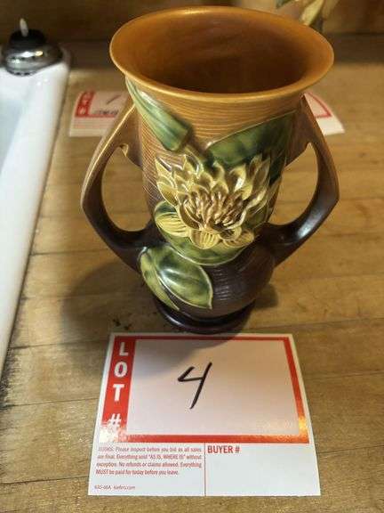Roseville vase