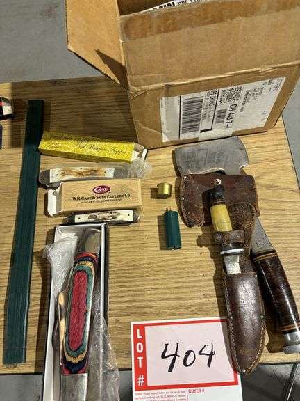 Knives, hatchet, Garmin