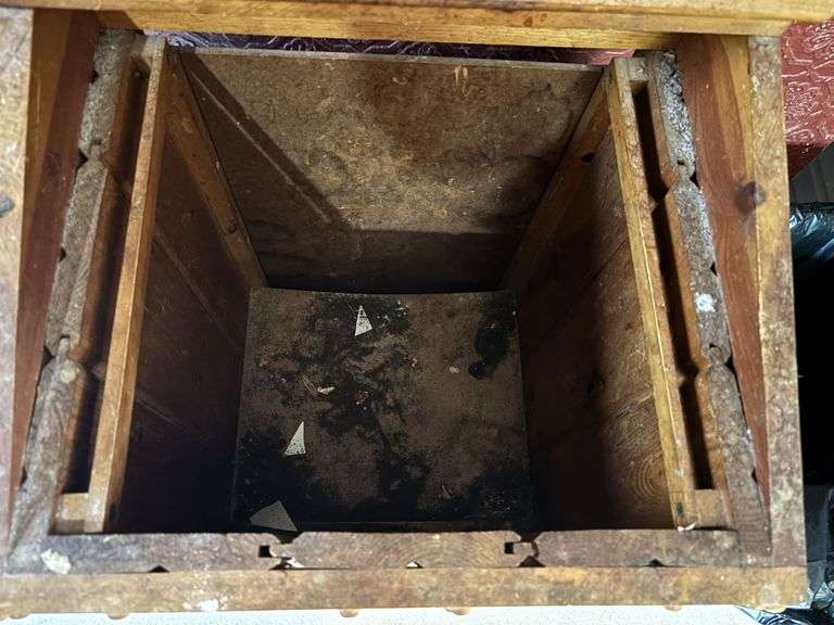 Storage bin
