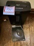 Paper shredder