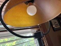 Floor lamp