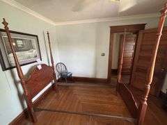 Twin bed, 40 x 81 x 78”