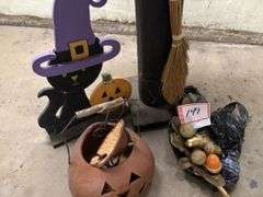 Halloween decor