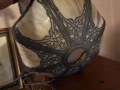 2 – pictures, lamp with part missing, purse, mask