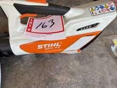 Stihl blower With battery and charger