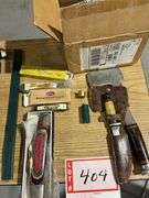 Knives, hatchet, Garmin