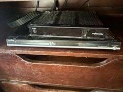 Dynex 32" TV and Toshiba DVD player