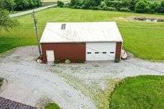 Tract 1 – 6.16 Acres Charming farmstead north of Mason Rd.