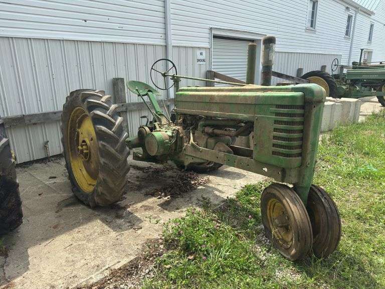 John Deere Tractor