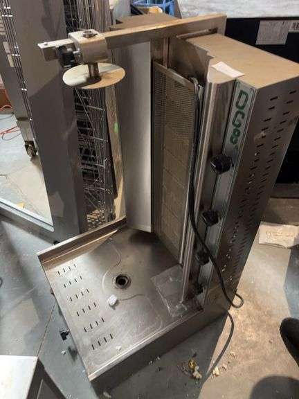 Visvardis DG 8A Gyro Machine