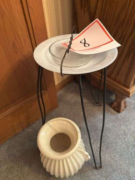 Smoking stand and a vase