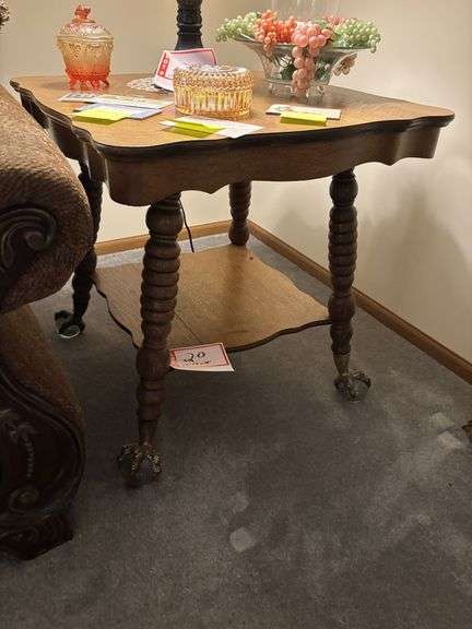 Table, 28 x 28 x 28”