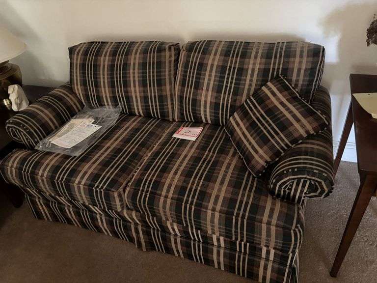 Loveseat and 2 - chairs, 60 inches