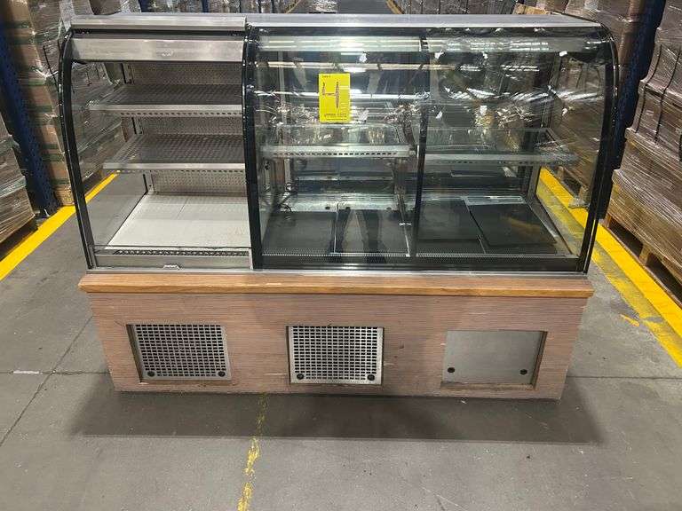 Vitrina refrigerada Marca OJEDA, Modelo STARBUCKS 1, Serie 384S-08, 127V, 60HZ, 13.0 AMPS, Medidas 1