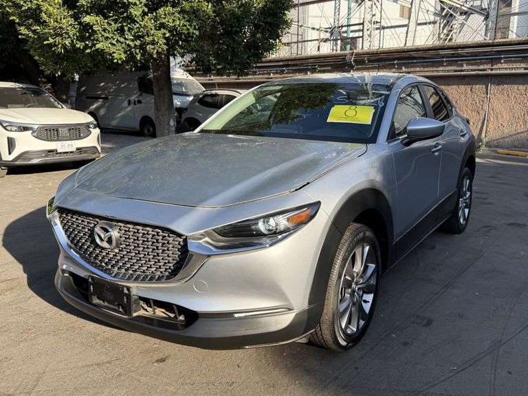 Vehículo Usado Marca MAZDA, Modelo CX-30 2021, Año 2021, Color PLATA, No. De Ser