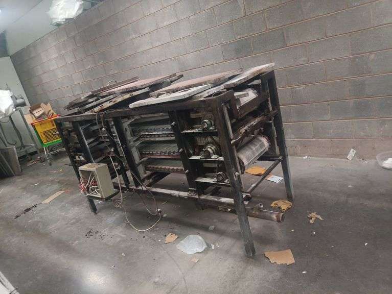 1 MAQUINA DE TORTILLAS (Incompleto/Dañado) Dirección: Avenida San Pedro No.1322, Col.San Francisco, 