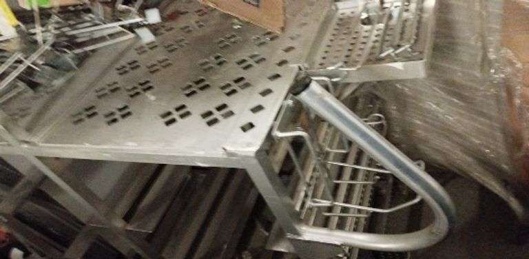 1 HORNO DE MICROONDAS  (Incompleto/Dañado), 2 MARCO PARA BIN ANGOSTO (Incompleto/Dañado), 1 CONGELAD