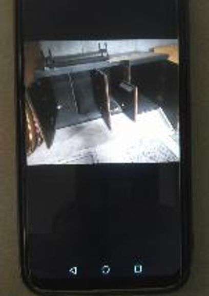 1 BARRA DE DESPACHO MADERA (Incompleto/Dañado), 2 ESCALERAS ABARROTERAS UN NIVEL (Incompleto/Dañado)