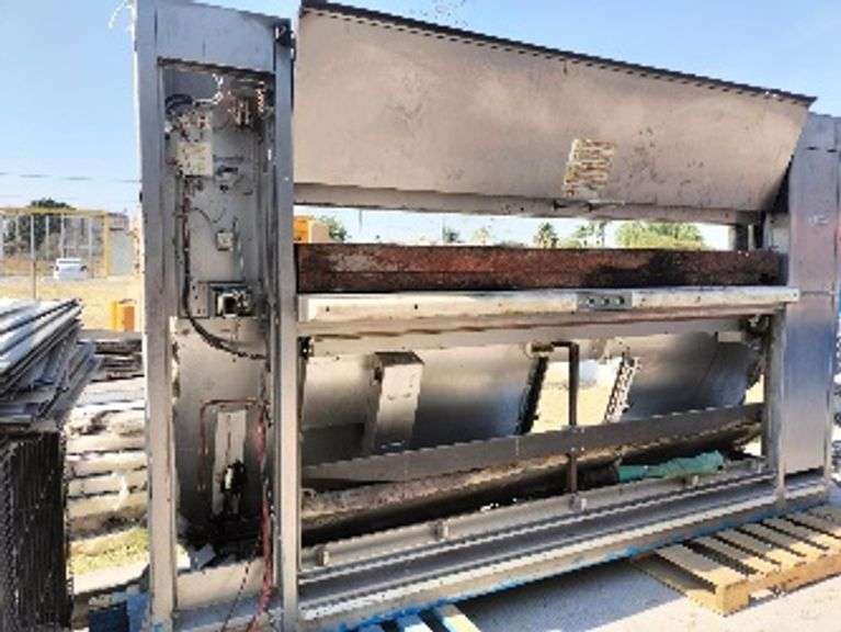 (Pago y remoción urgente) 1 Horno panadería (Chatarra) (Incompleto/Dañado), 142 Carro azul de autose