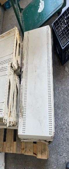 (Pago y remoción urgente) 44 CHAROLAS BEIGE (Incompleto/Dañado), 30 CHATARRA  (Incompleto/Dañado), 6