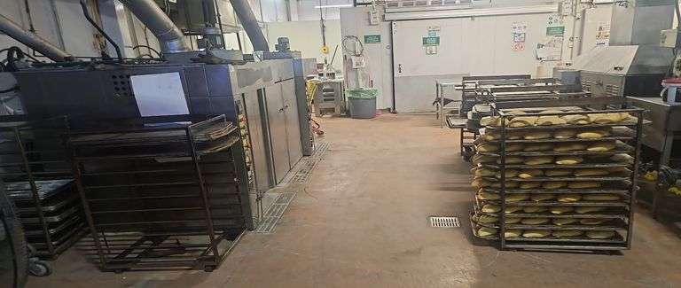 (Pago y remoción urgente) 1 HORNO DE PANADERIA (Incompleto/Dañado), 1 FERMENTADORA (Incompleto/Dañad