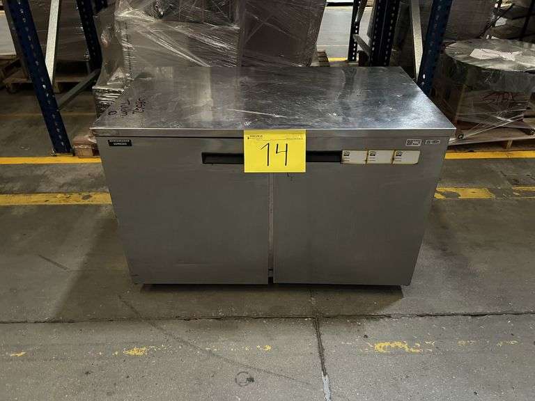 Refrigerador doble puerta Marca DELFIELD, Modelo UC4048-STAR, Serie 001410, 60HZ, 115V, 4 AMPS, Medi