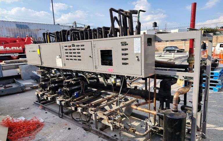 (Pago y remoción urgente) 1 RACK KYSOR WARREN (Incompleto/Dañado) Dirección: Boulevard Hilario Medin