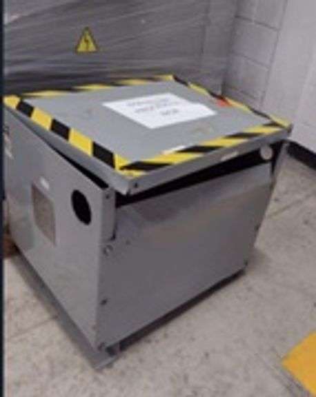 2 TRANSFORMADOR TRIFASICO TIPO SECO marca INDUSTRIAS UNIDAS S.A. DE C.V., modelo IUSA 1939, no. de s