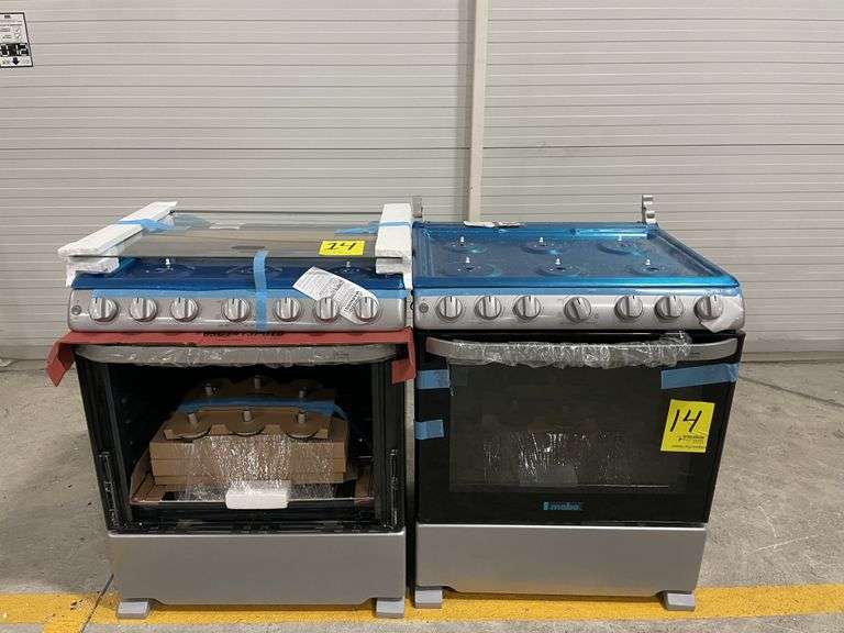 Lote de 2 Estufas, contiene: 1 Estufa de 6 quemadores Marca MABE, Modelo WEM7659CFIS, Serie 2507L000