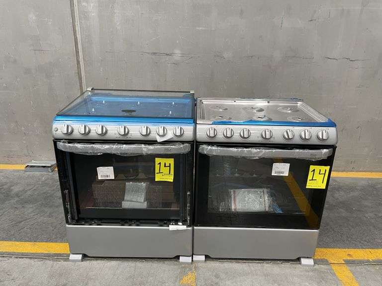 Lote de 2 Estufas, contiene: 1 Estufa de 6 quemadores Marca MABE, Modelo WEM7643CFIS, Serie 2510L008
