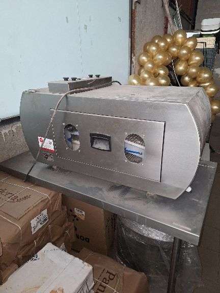 1 formadora de bolillos (Incompleto/Dañado) Dirección: Av.Division del norte 3651, Col.Tepetlapa, CP