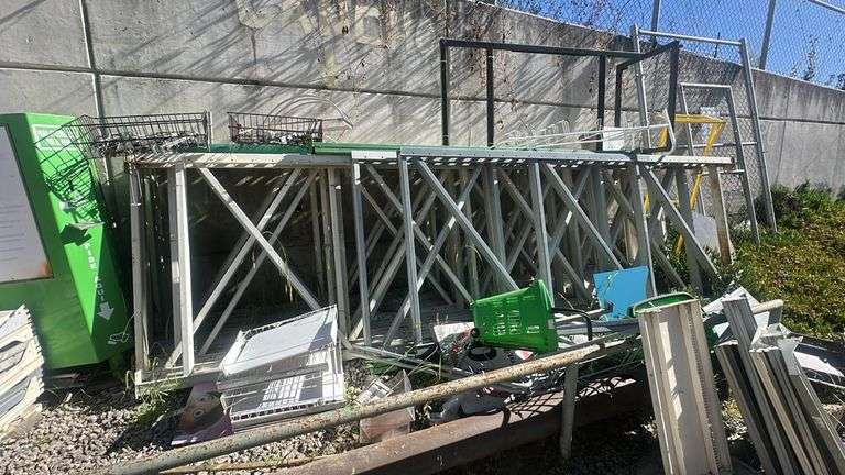 1600 ACTIVO EN DESUSO CHATARRA (1600KG) (Incompleto/Dañado) Dirección: Carretera Federal Apizaco - T