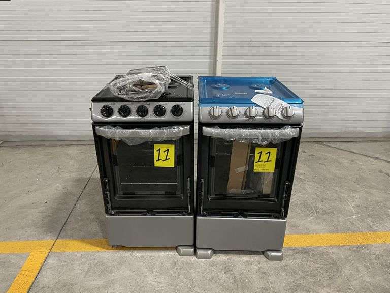 Lote de 2 Estufas, contiene: 1 Estufa de 4 quemadores Marca MABE, Modelo EM5932BA9, Serie 2510L33138