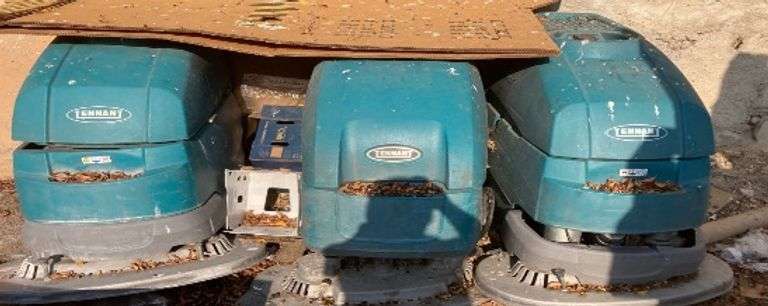 1 T-Lavadora De Pisos T5Ech2O (Incompleto/Dañado), 1 T-Lavadora De Pisos T5Ech2O (Incompleto/Dañado)