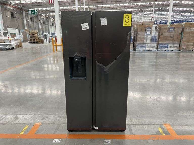 Refrigerador con dispensador de agua y hielo Marca SAMSUNG, Modelo RS27T5200b1, Serie 00189E, Color