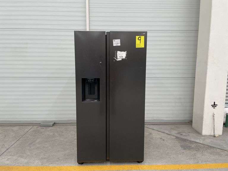 Refrigerador Marca SAMSUNG Modelo RS27T5200B1, Serie 0B2RABBY400152T, 127V, 60HZ, 3.5 AMPS Color Gri