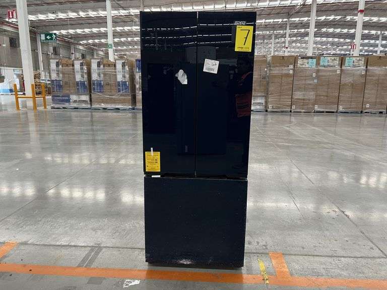 Refrigerador Marca ATVIO, Modelo ATR16FNVDV25, Serie ND, Color AZUL (Equipo de Devolución)