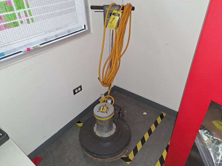 1 MASISA Floor Polisher, Model RM-2015, Series 23-07-0048, 1.5 Hp / 1 Pulidora de pisos Marca MASISA
