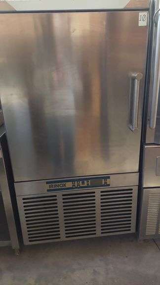 (NEW) Blast-chiller Brand: Irinox Model: BC121AEBC121+PVTR D No. Series: 061000249 (New functional