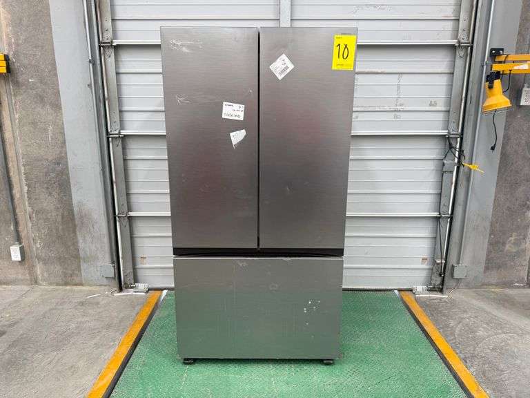 Refrigerador Marca SAMSUNG, Modelo RF32CG5A10S9, Serie 00313W, Color GRIS (Equipo de Devolucion)
