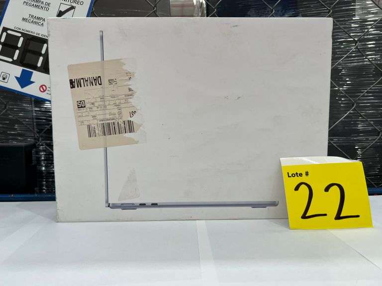 (NUEVO) Computadora tipo Lap-top Marca APPLE, Modelo MACBOOK AIR DE 13", Procesador CHIP M4, 24GB RA