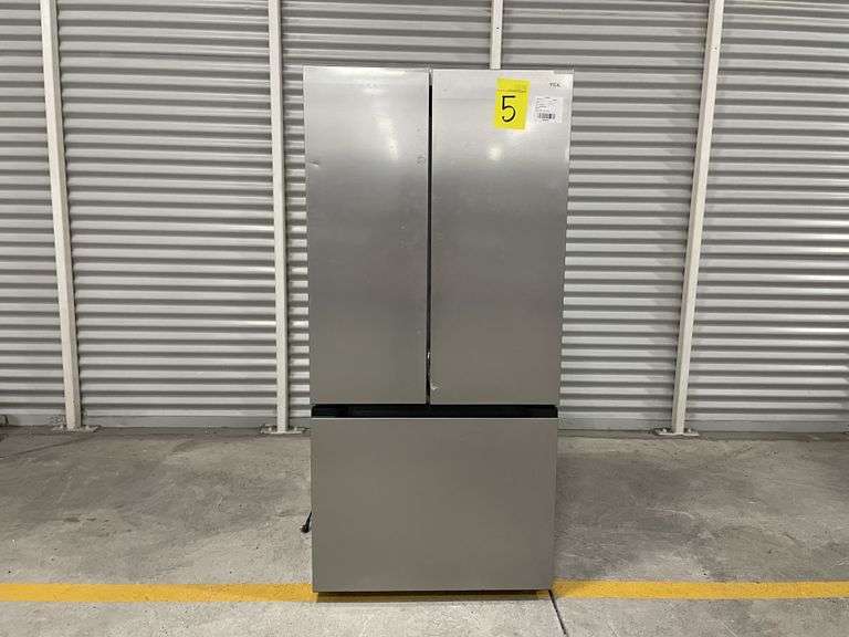 Refrigerador Marca TCL, Modelo TFR18S1,Sin Serie , 115V, 60HZ, 2.2 AMPS  Color Gris (Equipo de Devol