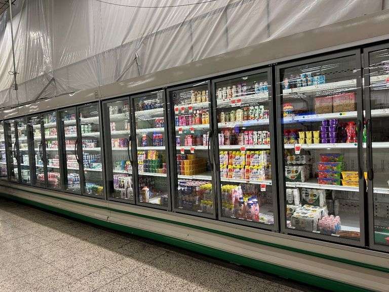 (Pago antes del 7 de enero y remoción hasta el 9 de enero) 2 REFRIGERADORES LACTEOS (Incompleto/Daña