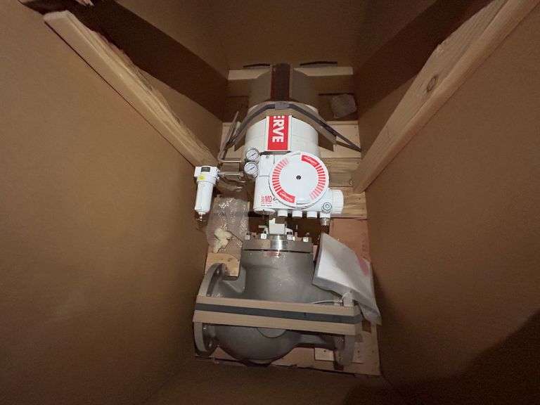 (NEW) 1 Control Valve Brand Valtek Flowserver Model: Mark One Series: 8004630028 Size 6" Tag 7120-1